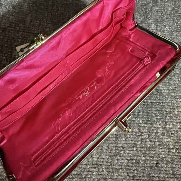 Vera Bradley Clutch Wallet Floral Quilted Silver Very Berry Paisley Kisslock Bag - Picture 4 of 8